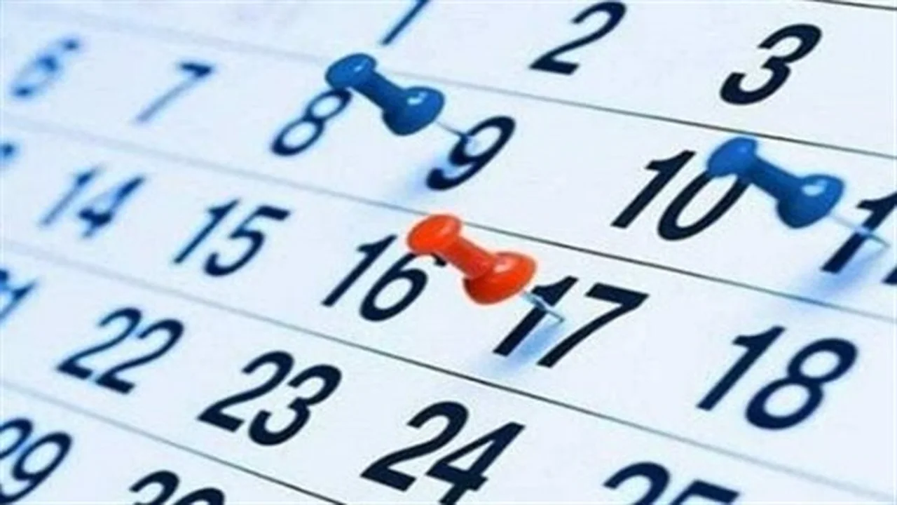 أيام العطلات.. تفاصيل الإجازات الرسمية في مصر من أبريل وحتى أكتوبر 2026